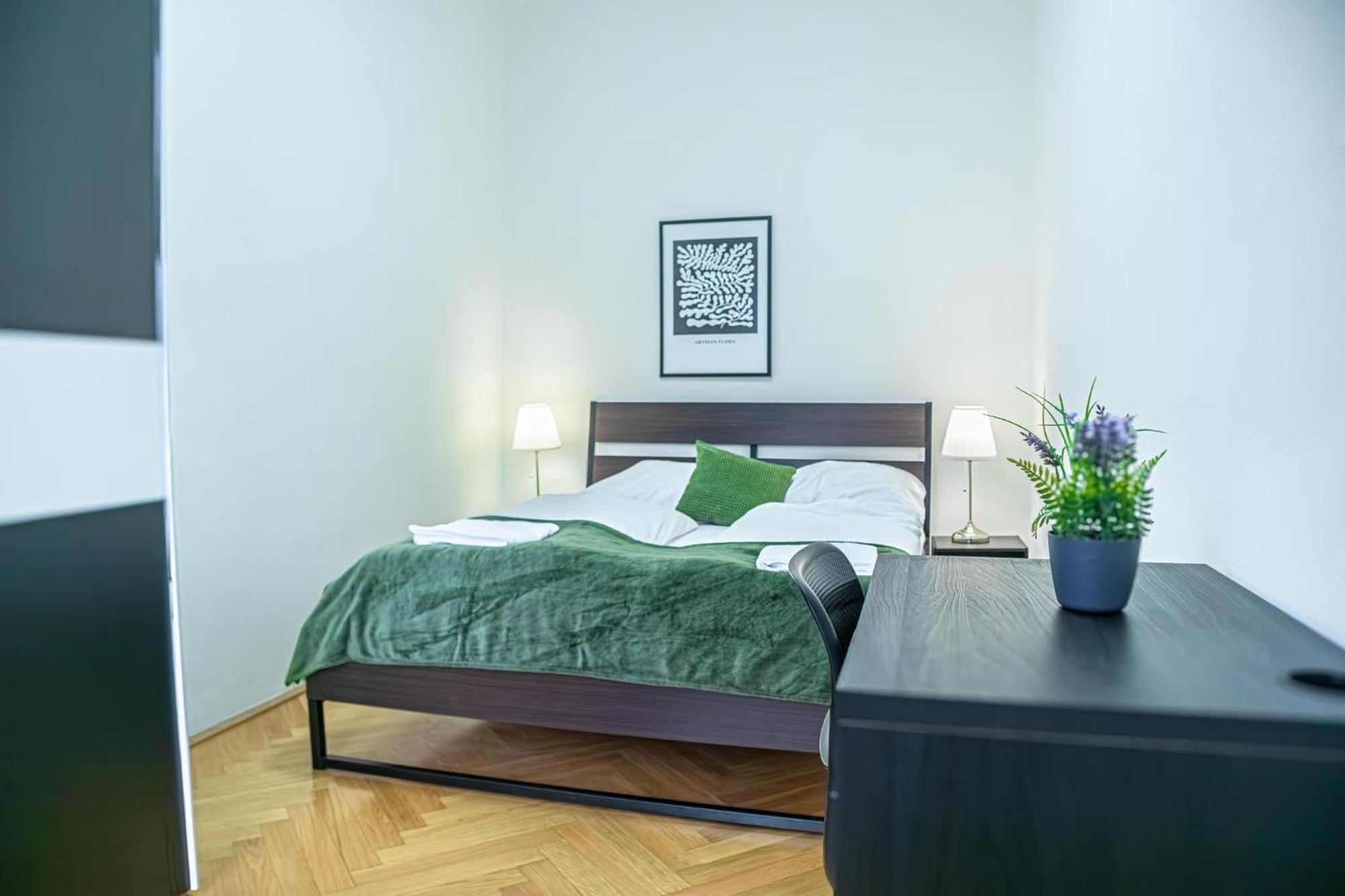 Comfortable 2Br Apt.-Near Wiener Stadthalle Zewnętrze zdjęcie